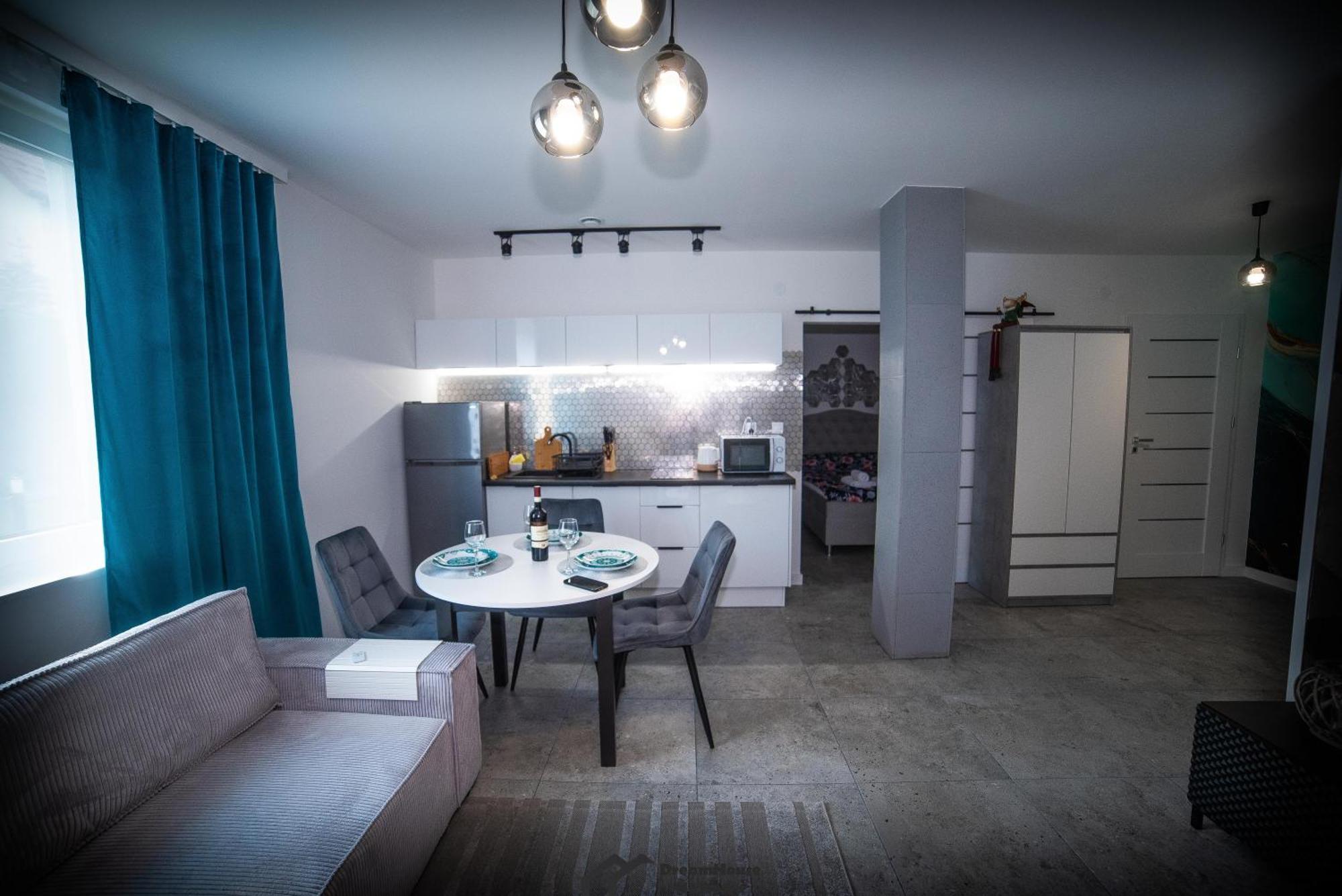 Dream House Naftowa Ustrzyki Dolne